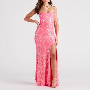 Windsor Gabrielle Formal Sequin Gown